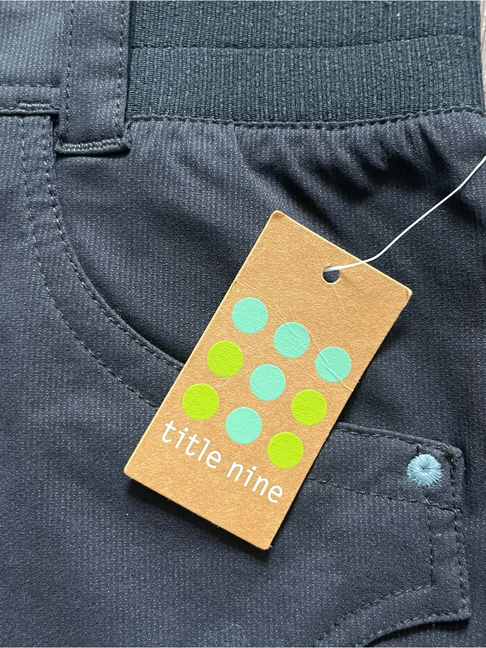 NWT title nine 9 clamber 2.0? 5” black athletic golf outdoor shorts size 2 READ - Picture 3 of 13